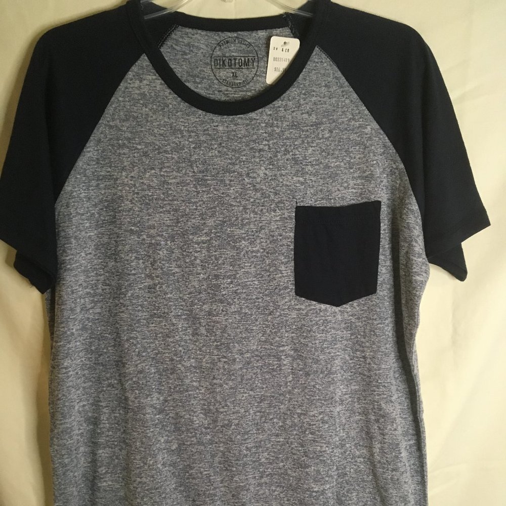 DIKOTOMY T-Shirt